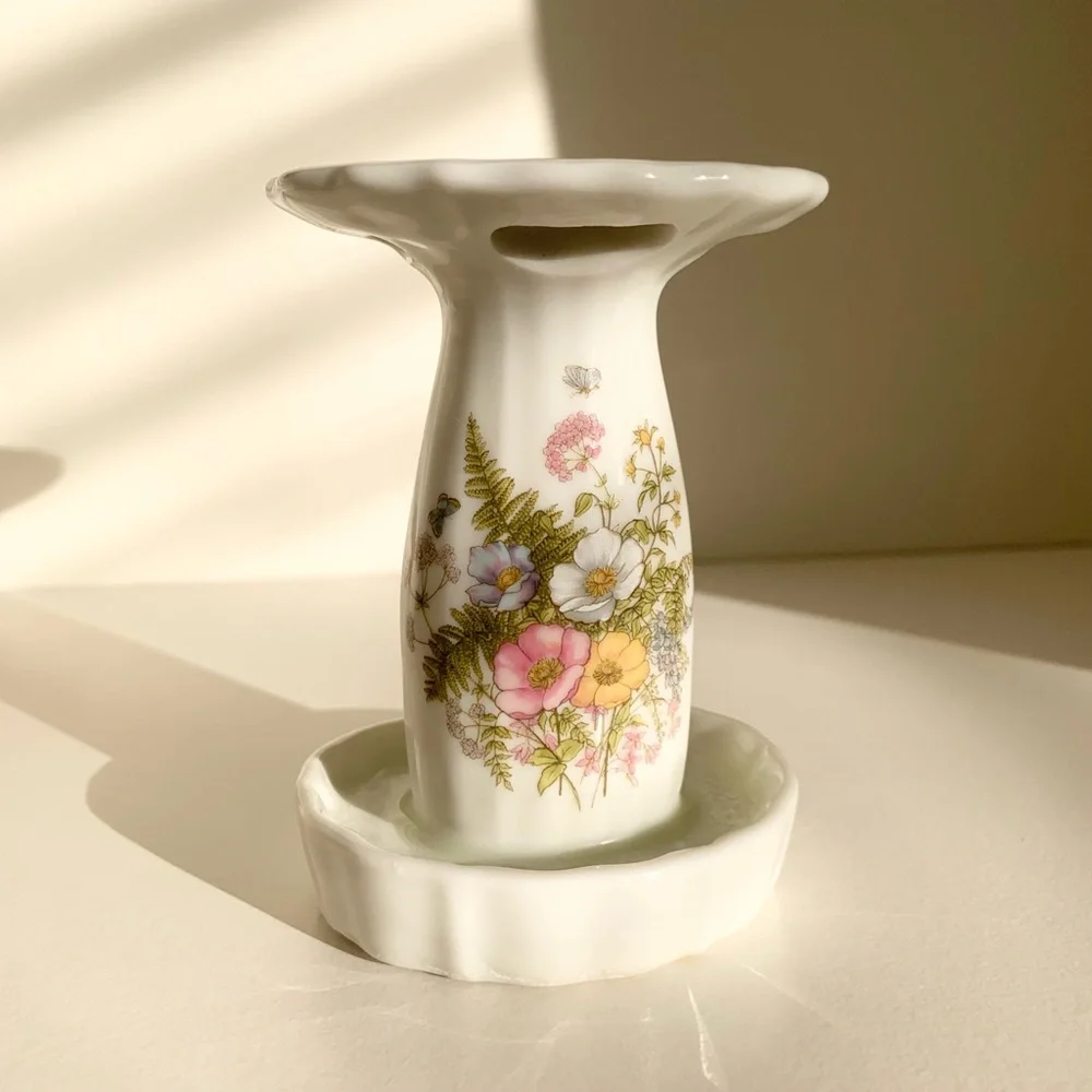 Vintage 80’s toothbrush holder